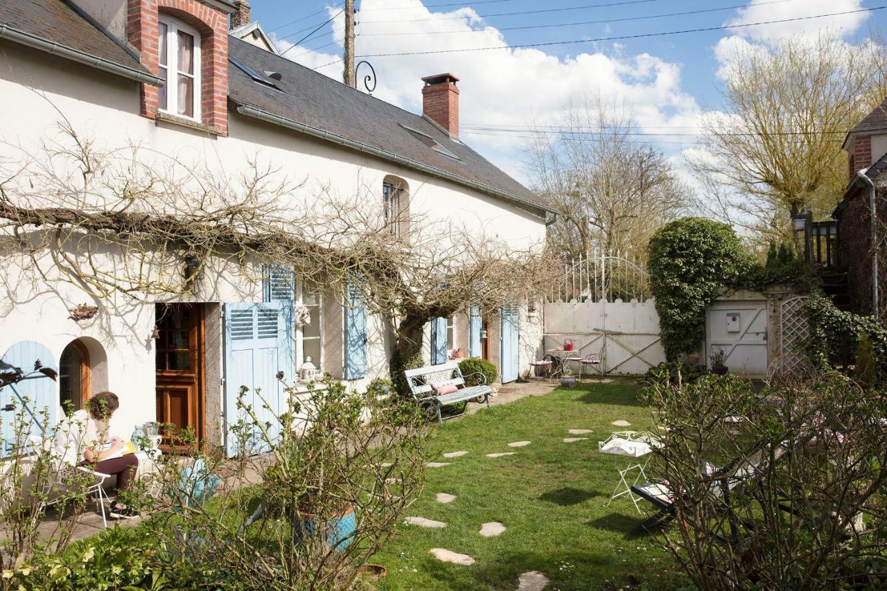 Maison D'Hotes A L'Ombre Bleue Mittainville Exteriör bild